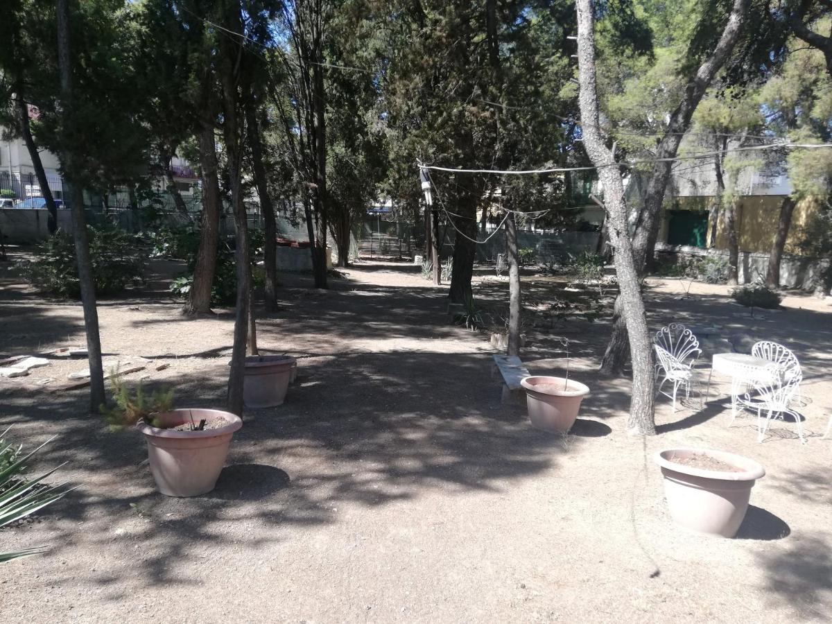 Wild Paradise Canosa di Puglia Exterior foto